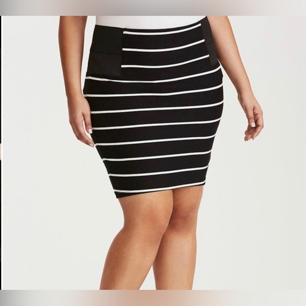 Torrid Women’s Pencil Skirt